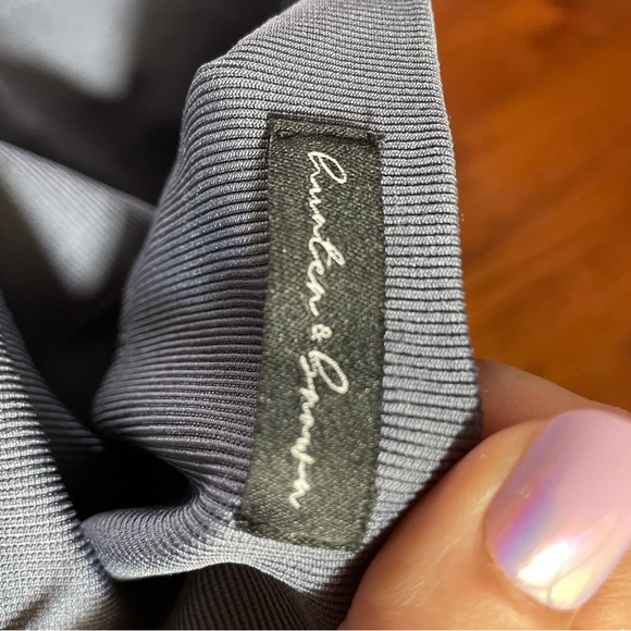 Gray biker shorts - Picture 10 of 10